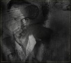 Hugo Race prova per copertina