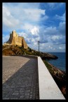 con lo sguardo alla torre con lo sguardo alla torre