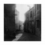 Rolleiflex Automat 1B
Fomapan 100
Efke Varycon KM