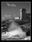 Torre con onda. Torre con onda.