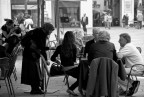 Brescia: persone in piazza Brescia: persone in piazza