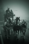Vedendo questa scena della carrozza nella nebbia mi sono tornate in mente un p� alle ambientazioni del film..
per questo in una mattinata di malattia ho fatto questo tentativo...
in realt� sarebbe la carrozza che fa percorrere tutta la vecchia strada del passo del san Gottardo..
spero di avere reso quello che penso..critiche e commenti ben accetti..