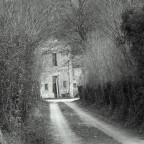 st st