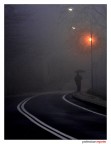 Uomo solo nella nebbia Uomo solo nella nebbia