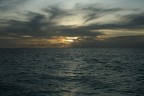 Tramonto annuvolato alle maldive..