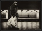 Anziano in metro' Anziano in metro'