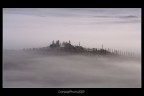 isole nel mare di nebbia