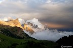 Nubi nella valle Nubi nella valle