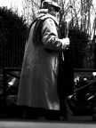 alla fermata del bus alla fermata del bus