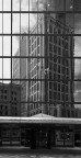 Contenitore dritto, contenuto distorto Contenitore dritto, contenuto distorto