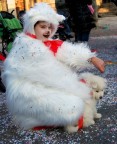 Un bambino e il suo cane Un bambino e il suo cane