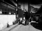 Uomo in strada Uomo in strada