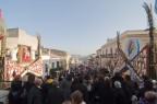 Archi di pasqua (con una mano) Archi di pasqua (con una mano)