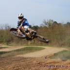 Purtroppo il Rider � caduto atterrando male, ha allungato troppo il salto... in compenso mi ha regalato questo scatto... Bello??? Brutto???? Discreto??? Da cancellare???, ditemelo voi!!!! ;-)