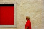 la signora in rosso..... la signora in rosso.....