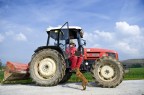 Il Lavoro: ieri, oggi, domani Il Lavoro: ieri, oggi, domani