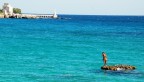 un tuffo dove l'acqua è più blu... un tuffo dove l'acqua è più blu...