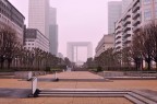 la defense la defense