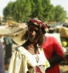 Donna al mercato di Djennč Donna al mercato di Djennč