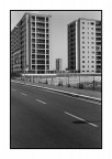 Nuovi tristi palazzi e nuove strade nella zona Nord-Est di Milano
Zeiss Ercona 6x9 e pellicola bn
