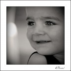 Commenti e critiche sono gradite!

Canon EOS 10D 
Canon 70-200 mm f/4.0 L USM 
Tempo di scatto: 1/125 sec 
Diaframma: f/5.6