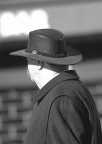 uomo con il cappello uomo con il cappello