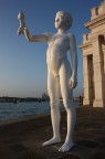 Cartoline da Venezia - 5 Il ragazzo con la rana Cartoline da Venezia - 5 Il ragazzo con la rana