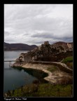 Vista di Castel Di Tora dal Lago Turano in una giornata di inizio inverno.

DATI DI SCATTO:
Olympus e-520 + Zuiko 14-42
14 mm, f/7.1, 1/320s, ISO 200