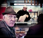 Sguardo sorpreso al mercato - Lussemburgo - Fuji X100