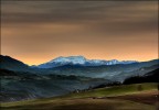Un caldo tramonto invernale Un caldo tramonto invernale