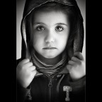 Bambina Burtoniana con broncio