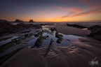 Questo � il primo scatto che posto su questo forum e si tratta di un tramonto ripreso sulla costa Vicentina in Portogallo nel mese di Aprile. 

Dati di Scatto

Canon 5D Mark II, Canon EF 16-35mm f/2.8 L USM II, f/16.0, ISO 100, Polarizer LB Warm Treppiede - Manual Exp Blending 2 raw
