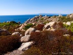 Fotografia scattata con Olympus e-520 + Zuiko 11-22

La fato � stata scattata durante una passeggiata a Capo Testa presso Santa Teresa di Gallura (Sardegna)

La costa bianca al di l� del mare sono le scogliere di Bonifacio in Corsica

Pareri, commenti e critiche sempre ben accetti

Grazie
Andrea