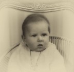 scatto eseguito con OMD ed 40-150 1/160 f 5.3 120 mm iso 25600.
non mi ammazzate ma ho voluto provare il sensore dell'omd....solo una prova!