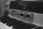 Fender Rhodes del '72 in concerto jazz

Canon 10 (50 1.8)