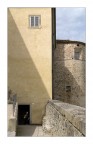 st