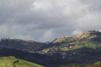 Sole quà e là Sole quà e là