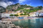 Uno scorcio HDR della splendida Amalfi Uno scorcio HDR della splendida Amalfi