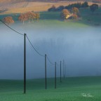 ...Un filo che scende verso la foresta di nebbia..., poi oltre..., il Paradiso!...

L'augurio, per tutti quelli che ne hanno bisogno, � che il 2014 sia come questo filo... ;-)

A voi...