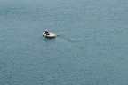 Travolto da un insolito destino nel calmo mare di aprile