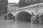 ondata di piena del tevere