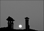 guardo lassù... ma il cielo è una fotografia :/) guardo lassù... ma il cielo è una fotografia :/)