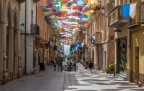 st st