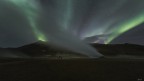 Aurora boreale nell'area geotermica Hverir