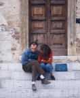 vicini..... lontanissimi... vicini..... lontanissimi...
