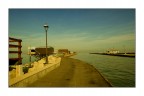 Uno sguardo sul porto canale. .. Uno sguardo sul porto canale. ..