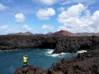 Vorrei condividere con voi un viaggio fatto a Lanzarote e Fuerteventura in moto, per chi volesse approfondire lascio il link per il racconto di viaggio:

https://www.giviexplorer.it/travel/lanzarote-e-fuerteventura-lincontro-con-due-divinita/

Spero piaccia.