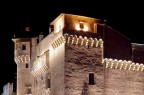 Luna sul castello 1 Luna sul castello 1