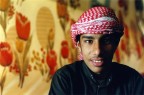 Questo ragazzo � nato nel deserto tra Siria e Irak e vive l�, con altre nove persone, in un piccolo accampamento di quattro tende.
Canon FTb, pellicola kodak.

Messaggio promozionale:
Una breve raccolta di volti beduini  -> http://www.photo4u.it/viewtopicnews.php?t=78236