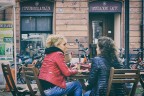 Confidenze tra amiche... Confidenze tra amiche...